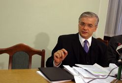 Cimoszewicz przedstawi komisji odpowiednie ekspertyzy