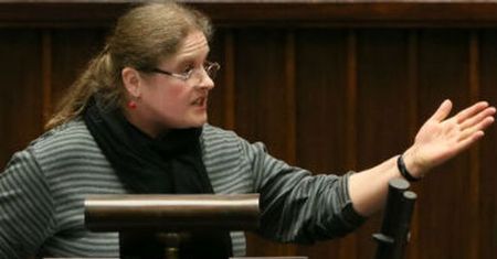 Kim z zawodu jest prof. Krystyna Pawłowicz?