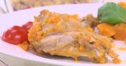 Curry batatowe z kurczaka i jaglanka z orzechami włoskimi