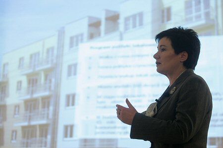 Gronkiewicz-Waltz: wybuduję 4,5 tysiąca mieszkań