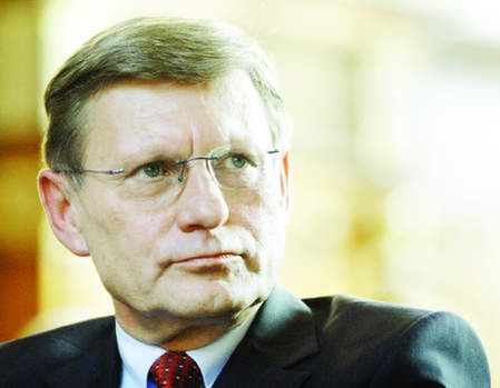 Balcerowicz: nie popierajcie świętych Mikołajów