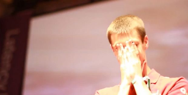Nadal smutni po klęsce polskiej reprezentacji? Obejrzyjcie, jak Polak wygrywa jeden z najważniejszych europejskich turniejów StarCrafta