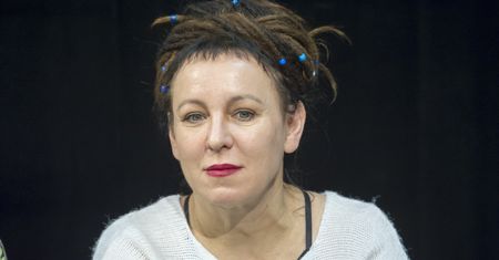 Efekt Nobla. Sprzedaż książek Olgi Tokarczuk wzrosła o 6000 proc.