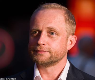 Piotr Adamczyk ożenił się z Karoliną Szymczak. Między nimi jest 19 lat różnicy