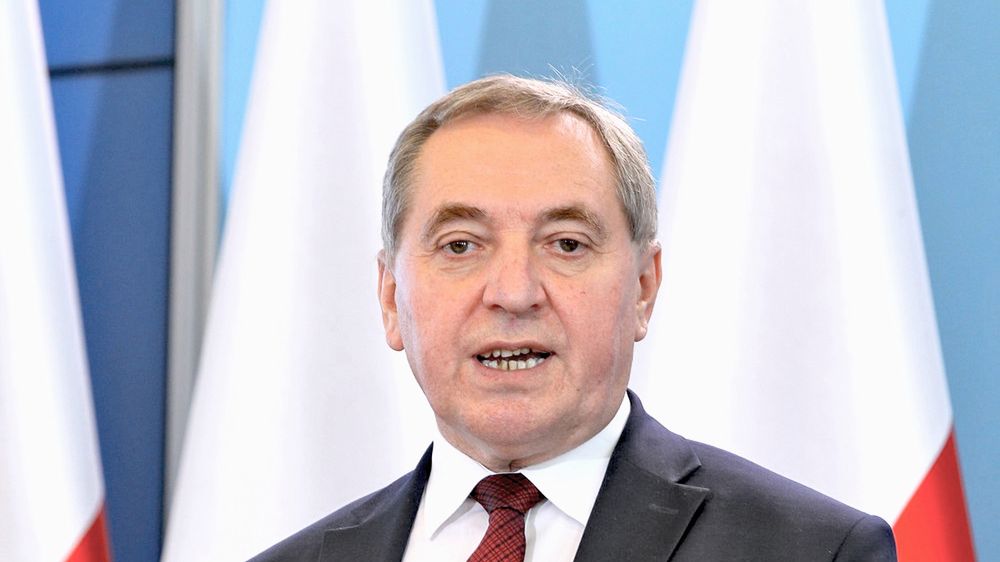 Program "Czyste powietrze" jest przewidziany na 10 lat. Ma kosztować ok. 35 mld euro (czyli ok. 100 mld zł). 