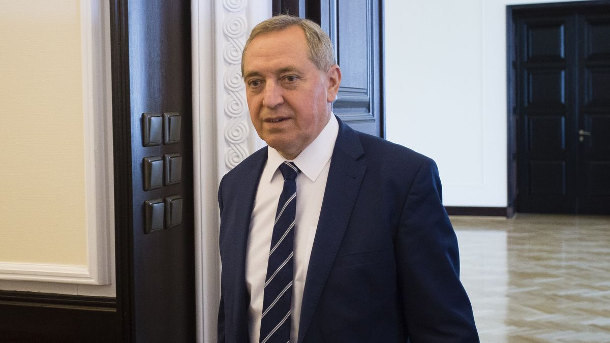 Za program "Czyste powietrze" odpowiada w rządzie minister środowiska Henryk Kowalczyk.