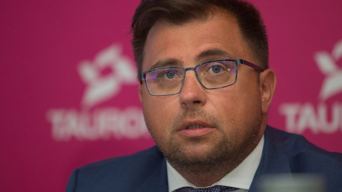 Na czele Tauronu stoi Filip Grzegorczyk.