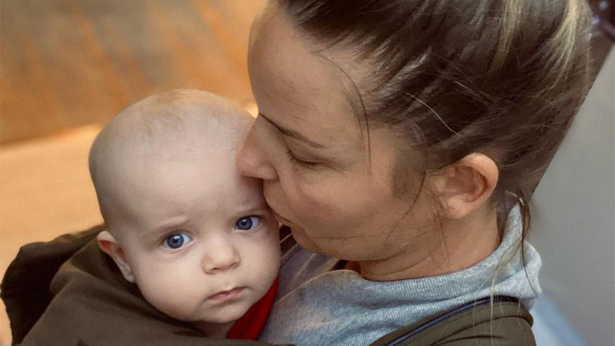 Agnieszka Włodarczyk od pół roku karmi synka piersią. Ma z tym niemały problem. „Chce mi się płakać”