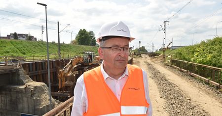 Wakacyjny rozkład PKP ma wejść w życie zgodnie z planem. Remonty mają nie popsuć urlopów