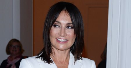 I wtedy wchodzi ona... cała na biało. Dominika Kulczyk w kobiecym wydaniu