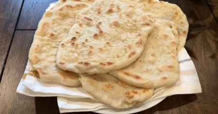 Czym zastąpić drożdże? Ten przepis pozwala upiec pieczywo bez drożdży