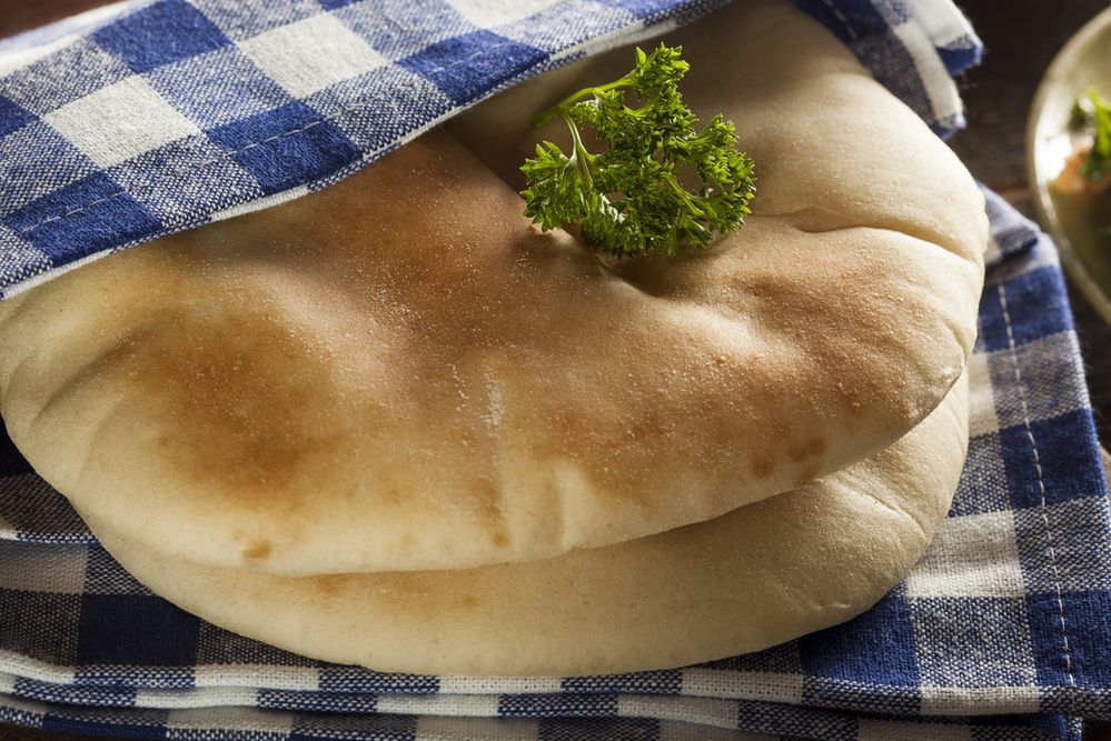 Prosty przepis na chlebki oliwne z patelni