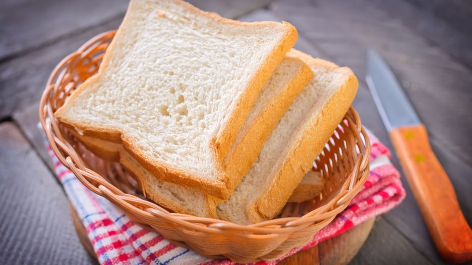 Chleb tostowy - smaczny ale czy zdrowy?