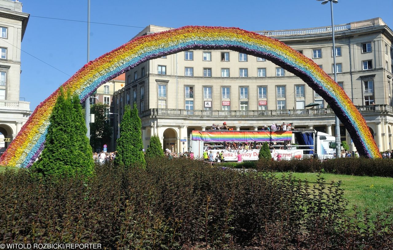Organizacje LGBT zapowiedziały powrót "Tęczy" do Warszawy. Ma być niezniszczalna