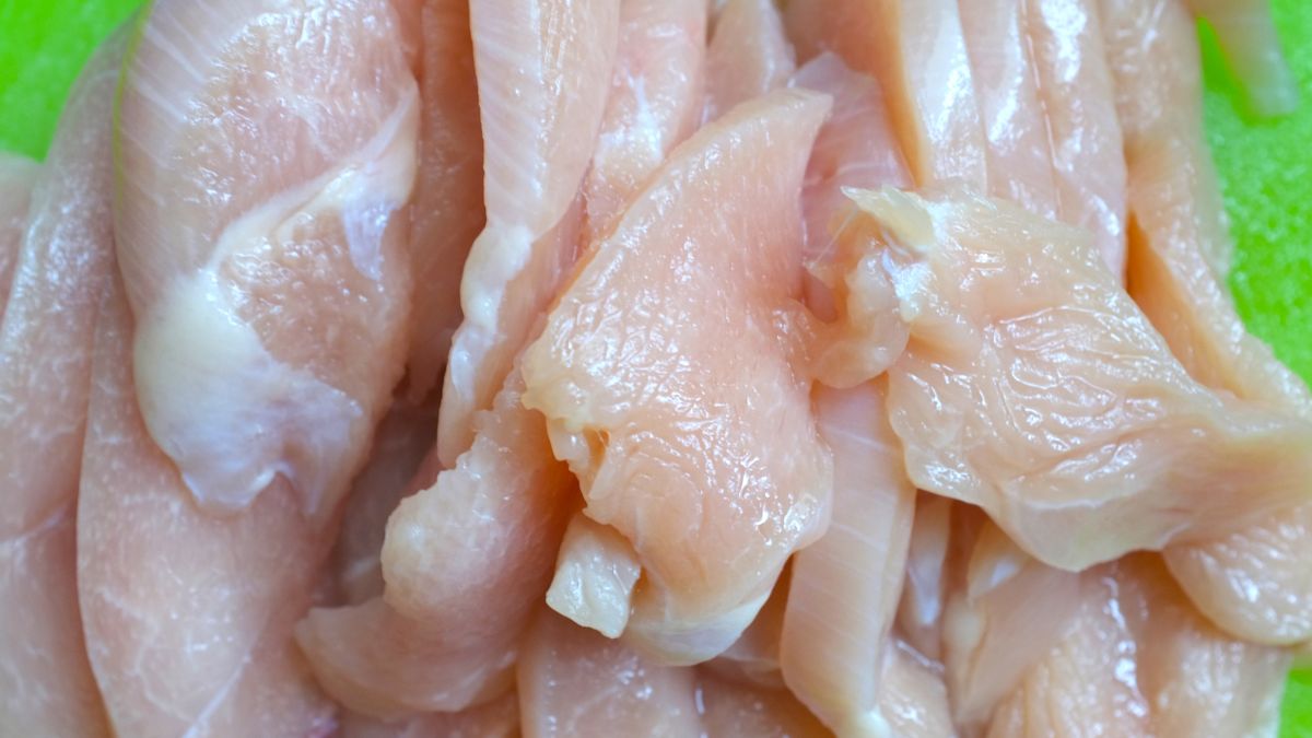 Czeskie służby weterynaryjne są wyczulone na przesyłki mięsa drobiowego z Polski.