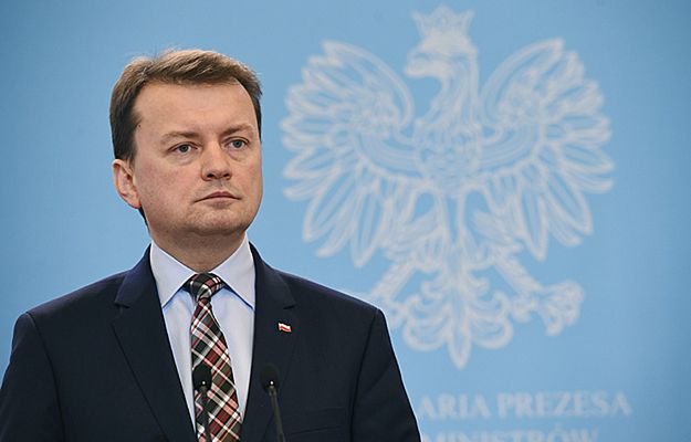 Mariusz Błaszczak ma dodatkowe zadania dla oficerów nowej formacji. "To robienie z nich portierów"