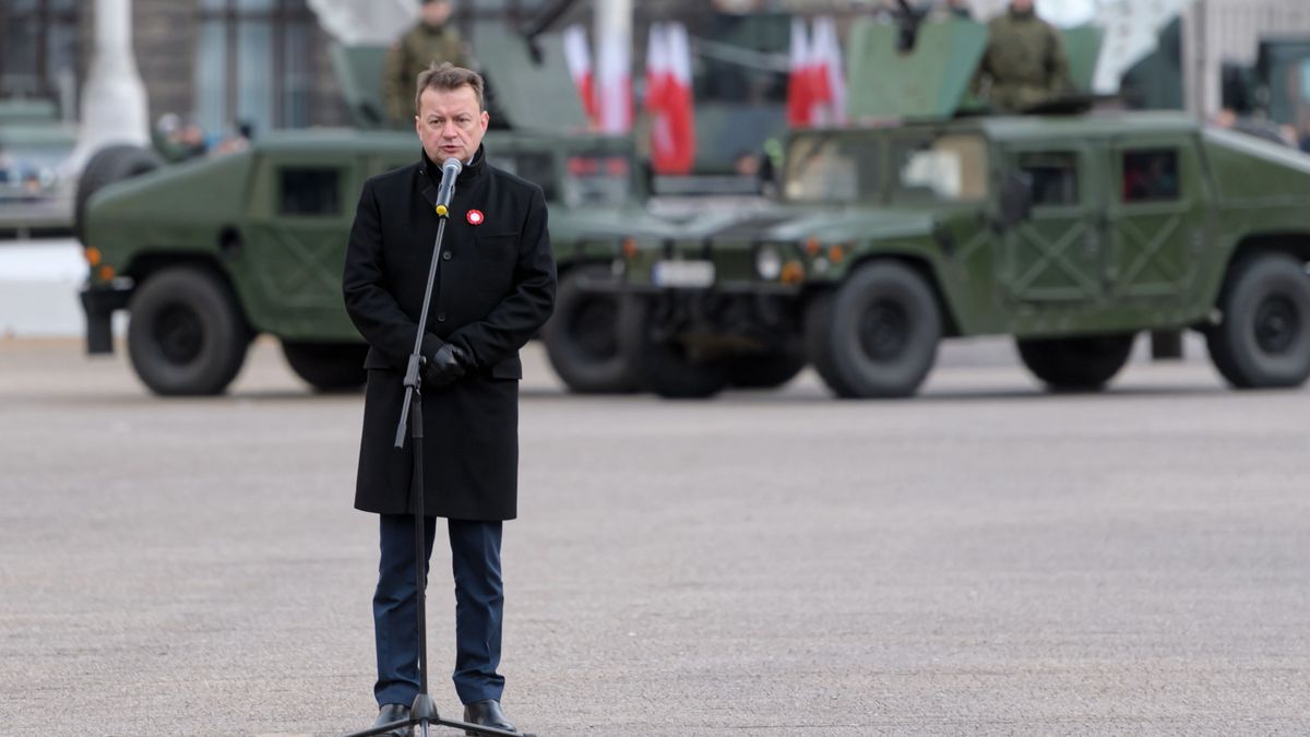 Mariusz Błaszczak obiecuje podwyżki