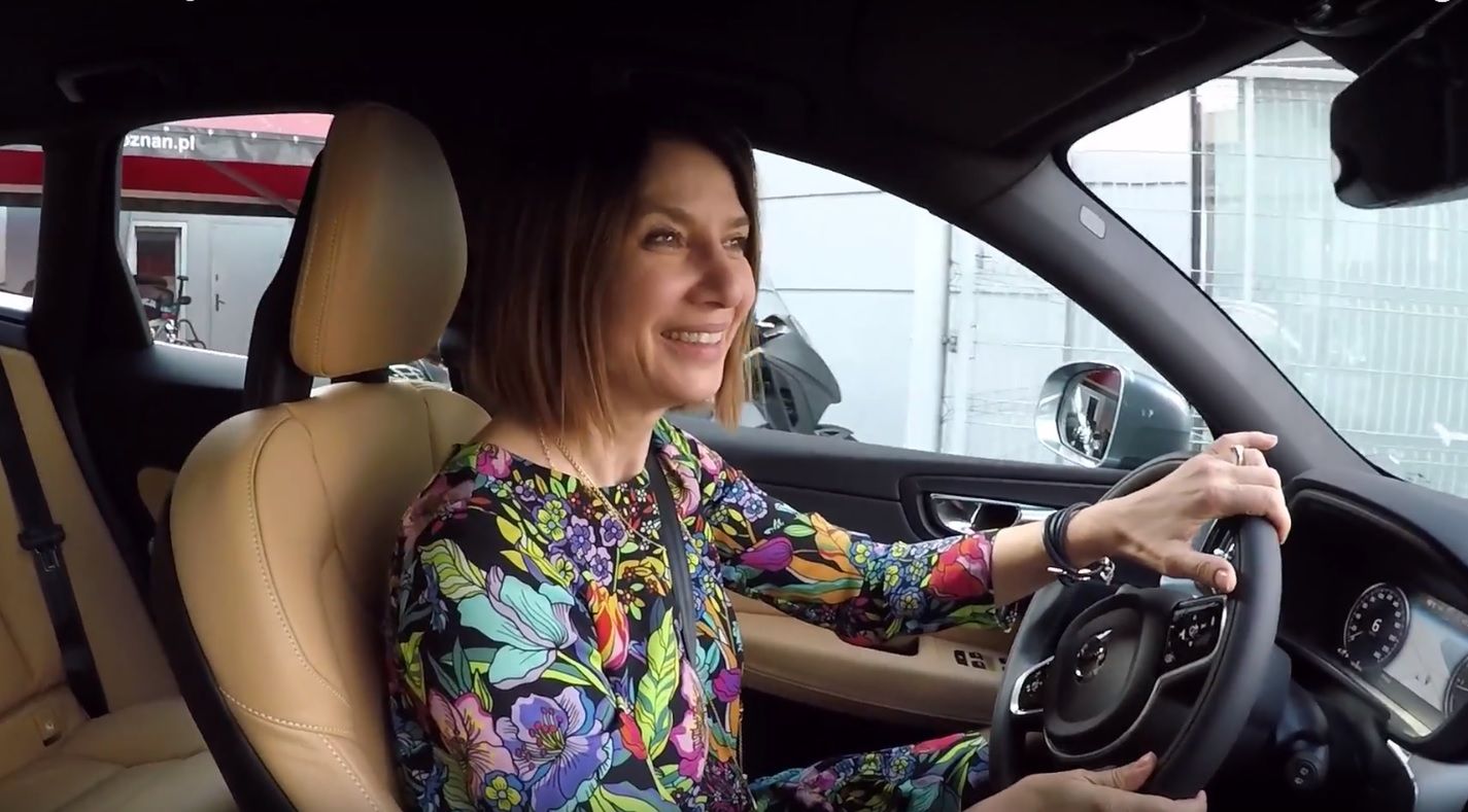 Grażyna Wolszczak pierwszy raz w swoim Volvo XC60.