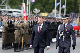 MON chciał usuwać lampy, kwiaty i krzewy z centrum Katowic. Przez defiladę