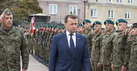 600+ dla żołnierza. Błaszczak obiecuje kolejne podwyżki, ile będą kosztować?