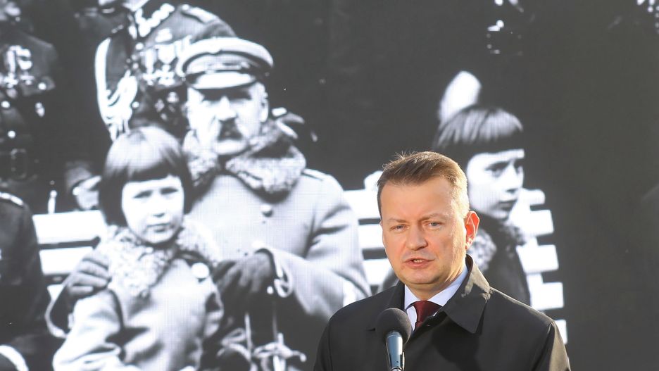 Mariusz Błaszczak zapewnia, że 11 listopada będzie bezpiecznie. 