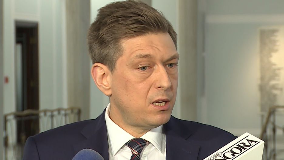 Mariusz Witczak ironizował, że PO chce pokazać skromność i pokorę PiS