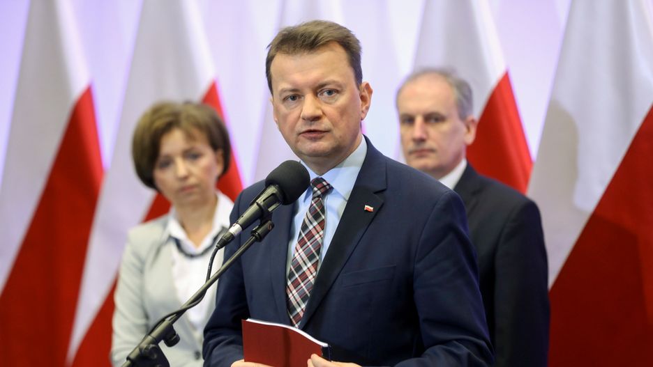 Mariusz Błaszczak odniósł się do pracy ochroniarzy centrów handlowych