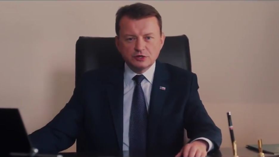 Mariusz Błaszczak (MON) promuje defiladę 15 sierpnia 