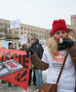 3 lata od „czarnego czwartku”. Choć politycy obiecywali pomoc, frankowicze zostali sami