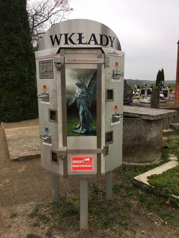 Automat z wkładami do zniczy w Polsce