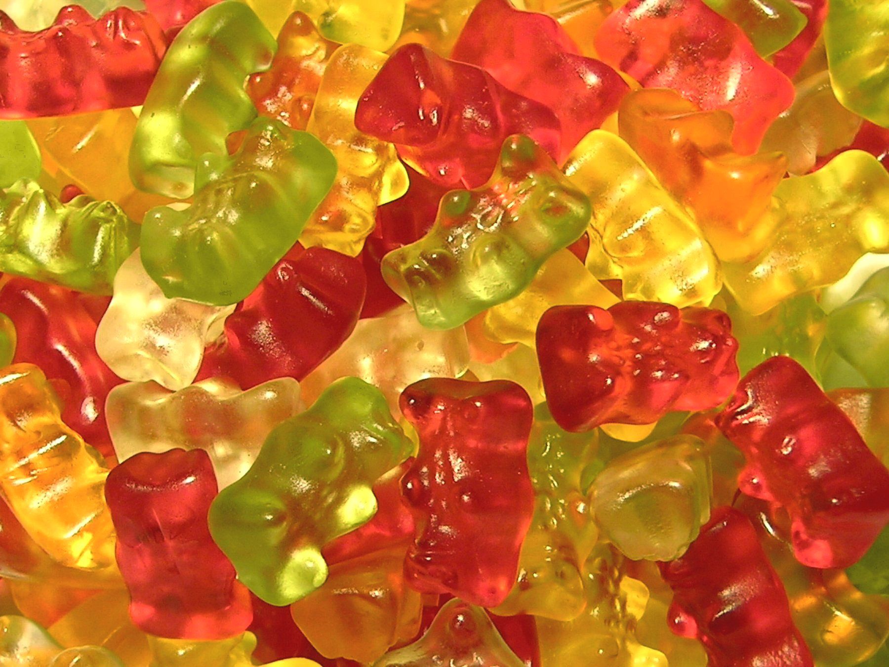 Niemiecki koncern HARIBO łamał prawa człowieka i zwierząt. Firma twierdzi, że o niczym nie miała pojęcia. 