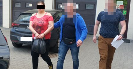 Pobiła swojego faceta tłuczkiem do mięsa. Bo drzwi były zamknięte