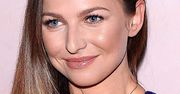 Każda modna kobieta marzy o tej miniówce! Anna Lewandowska już ją ma i wygląda w niej zjawiskowo!