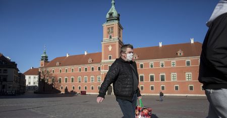 Koronawirus w Polsce. Ministerstwo Zdrowia znowelizuje rozporządzenie o zakrywaniu twarzy
