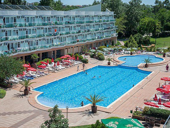 Teren hotelu Kotva na bułgarskim Słonecznym Brzegu 