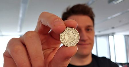 Nie będę płacił. Chcę wszystko za darmo!