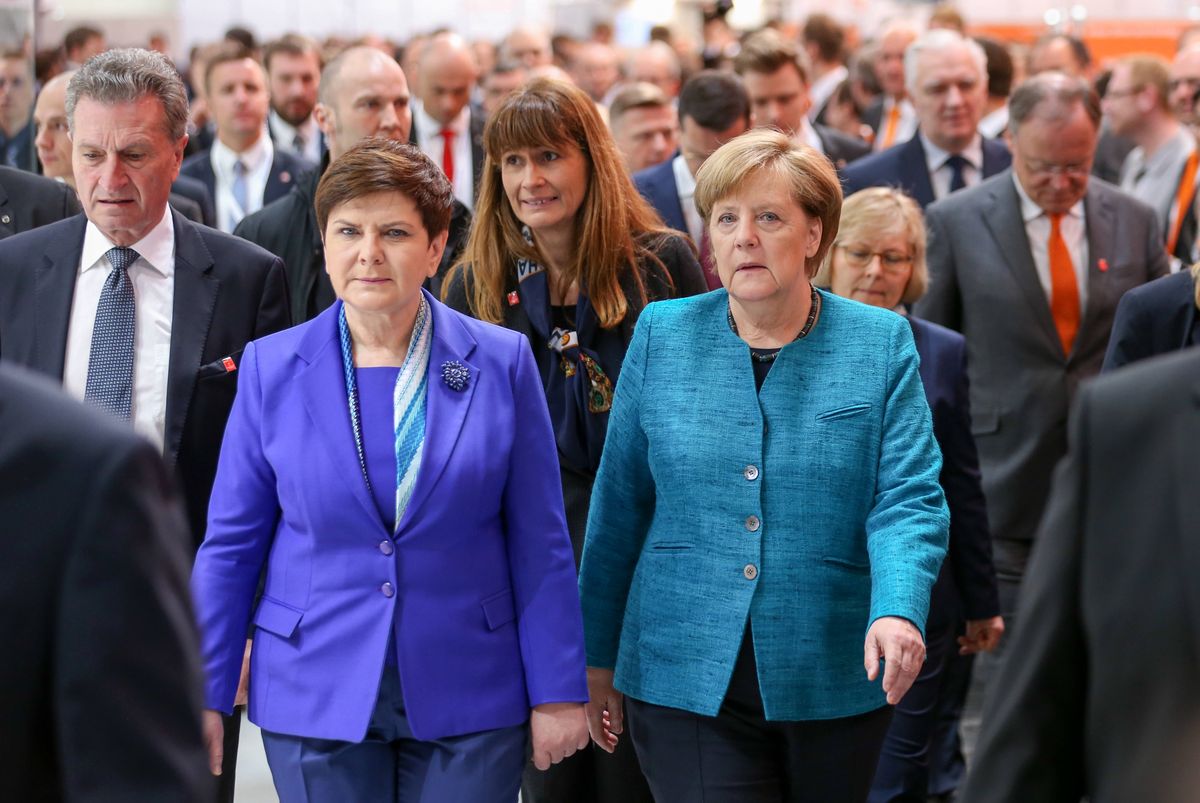 Zwycięstwo Merkel. Beata Szydło gratuluje kanclerz wygranej