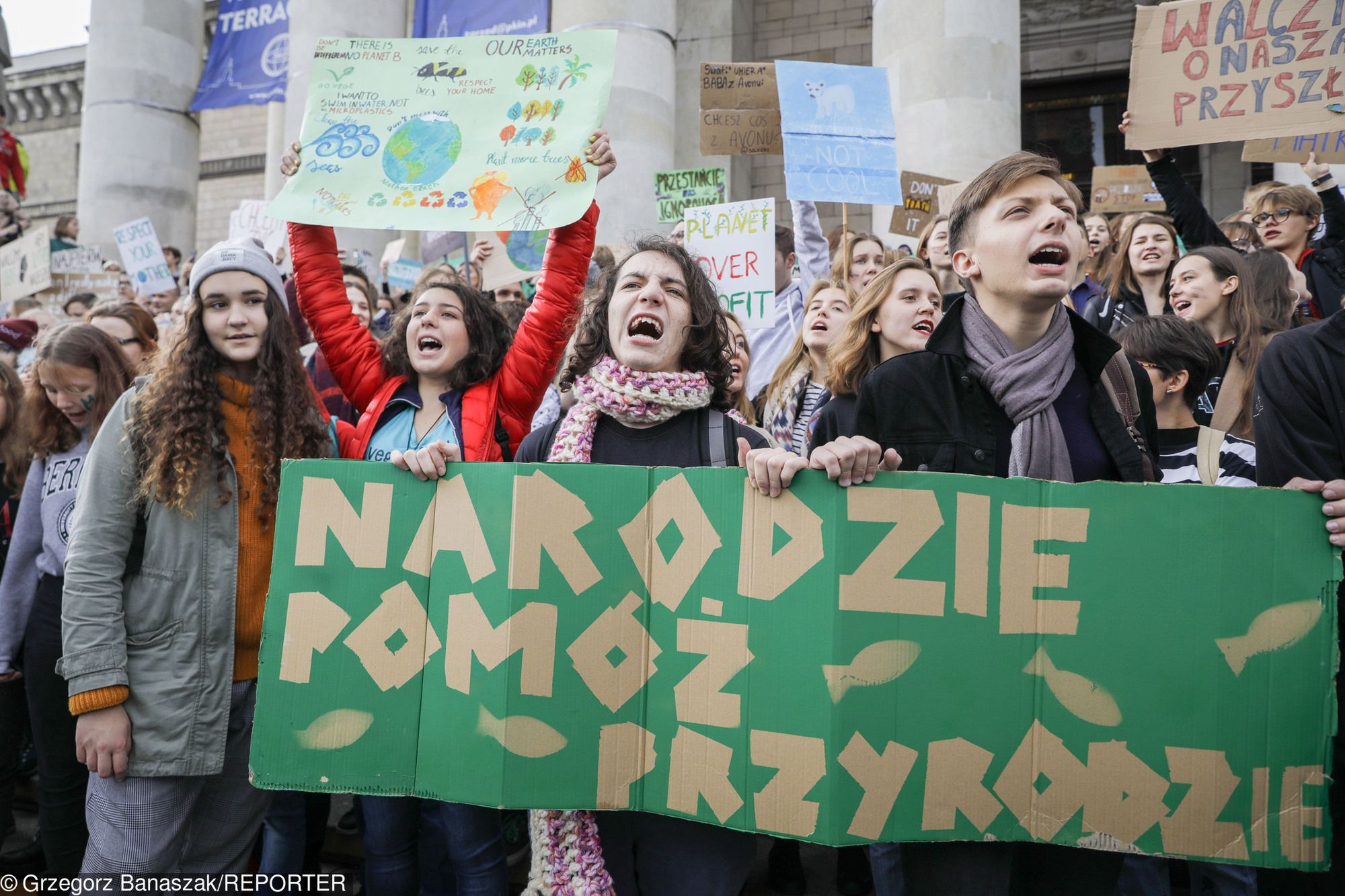 Mlodziezowy Strajk Klimatyczny w Warszawie 