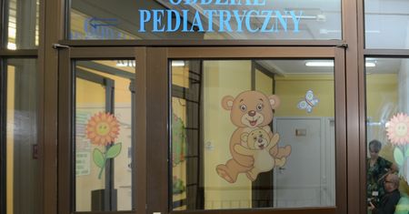 Bezpłatny pobyt rodziców w szpitalu od lipca. Minister zdrowia ogłasza zmiany