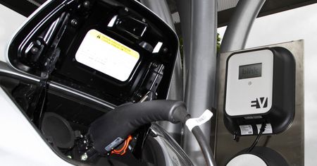 200 samochodów elektrycznych na minuty będzie można wypożyczyć we Wrocławiu