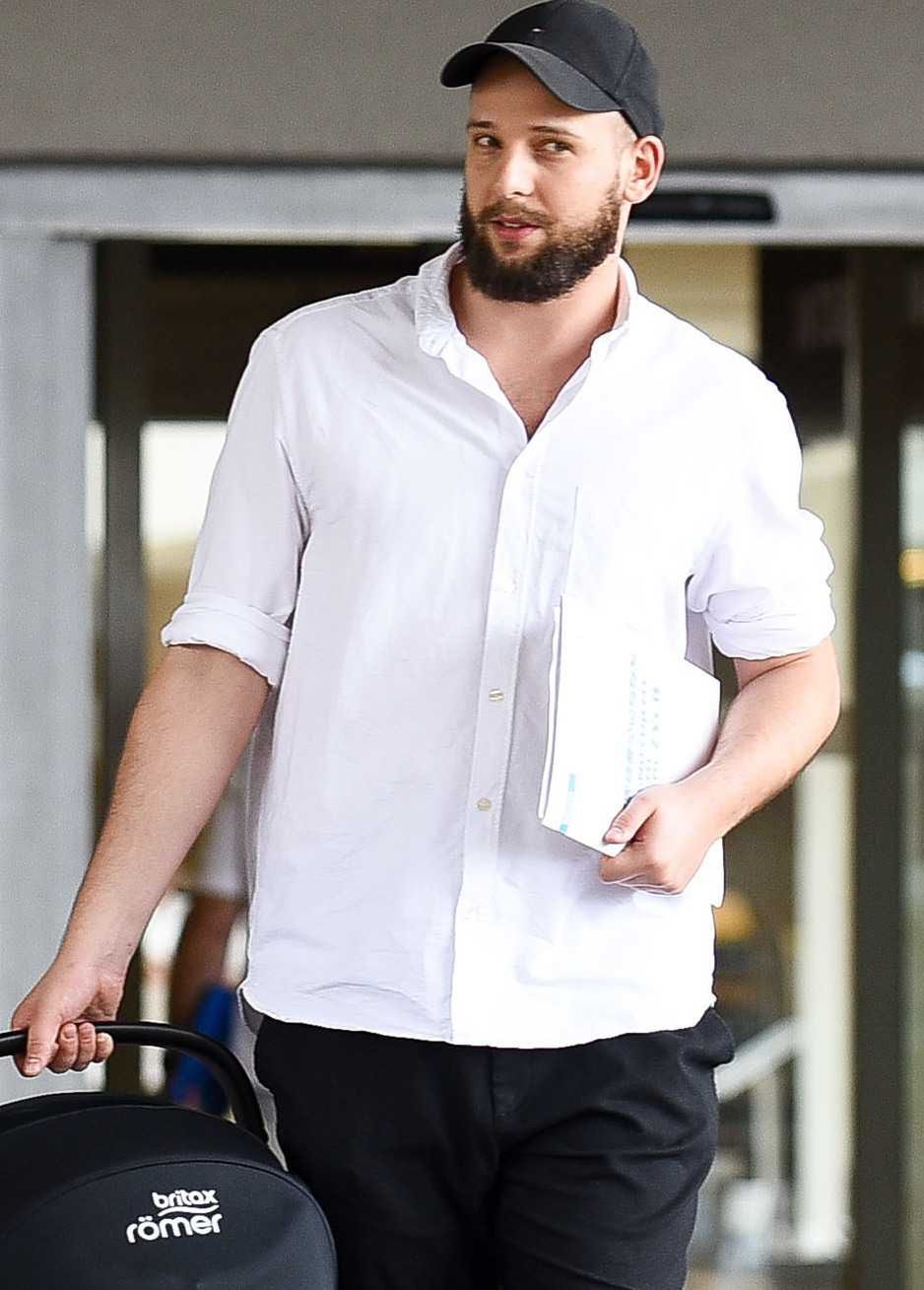 Maciej Pela odebrał Agnieszkę Kaczorowską ze szpitala