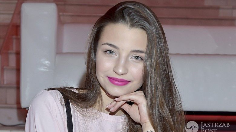 W co Julia Wieniawa była ubrana na swojej studniówce?