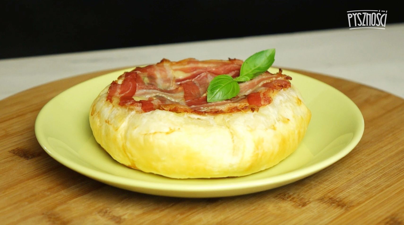 Ser camembert zapiekany w cieście francuskim
