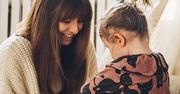 Klara czule obejmuje ciążowe krągłości Anny Lewandowskiej! To najpiękniejsze zdjęcie z dużym brzuszkiem w kolekcji gwiazdy