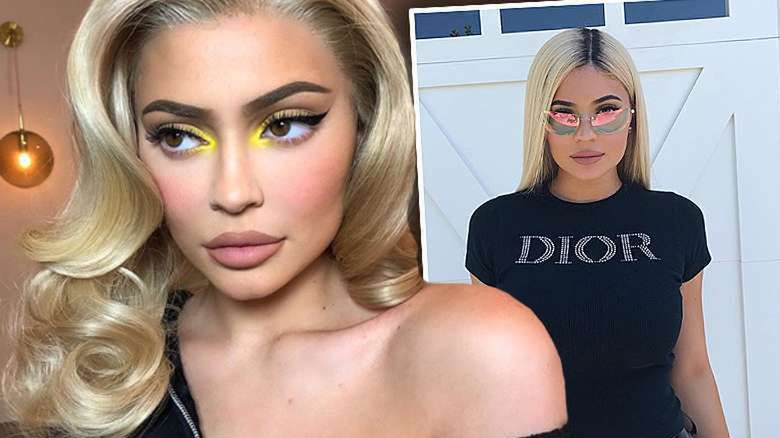 Kylie Jenner nosi okulary korekcyjne