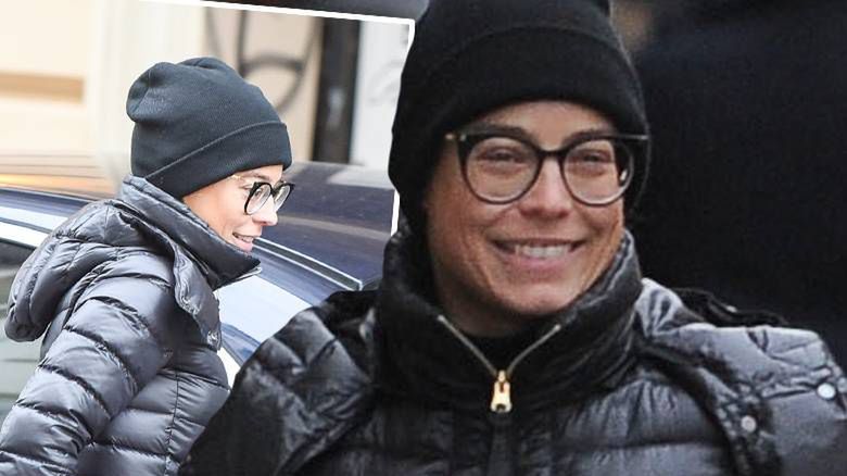 Anna Mucha na spacerze z dziećmi