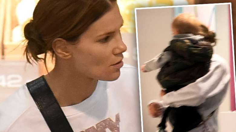 Maja Bohosiewicz bez makijażu i w dresie z synem w galerii. Paparazzi