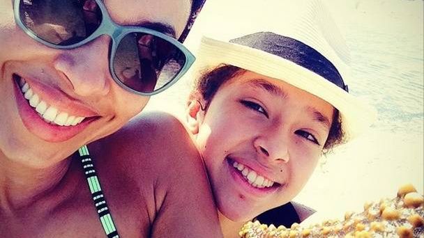 Omenaa Mensah z córką
Fotografia: Instagran. com