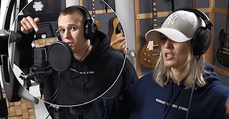 Mandaryna nagrała duet z synem. Gdy Xavier wkroczył do akcji opadły nam szczęki. Rośnie gwiazda rapu [WIDEO]