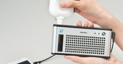 Komercyjna "pijana" bateria dla telefonów